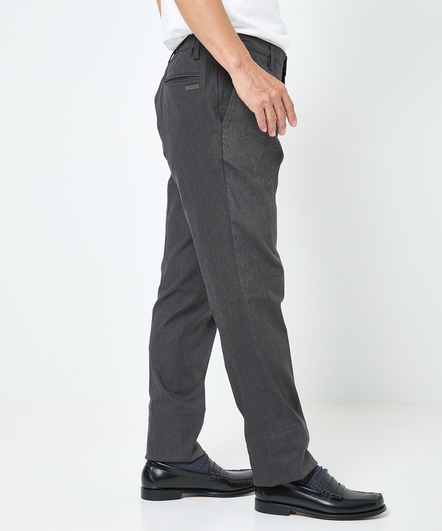 カルゼツイル ストレッチ テーパードパンツ