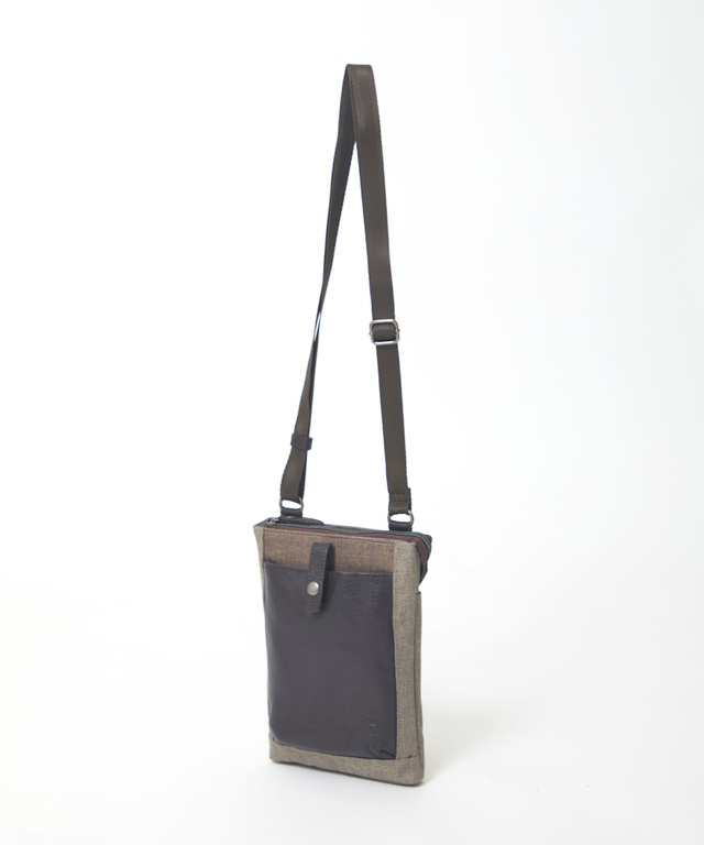 杢調 レザーポケット サコッシュ