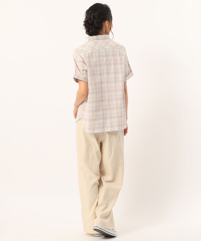 チェック柄シャツ