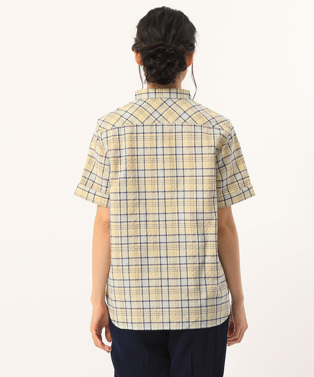チェック柄シャツ