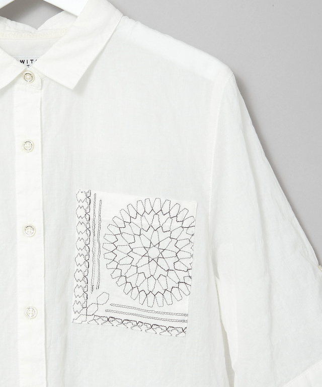 刺繍 ポケット ブラウス