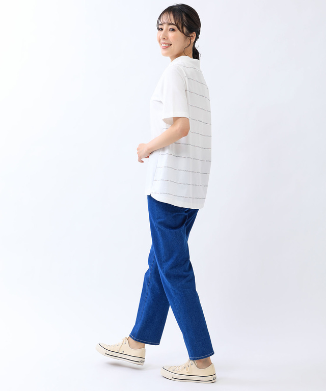 バックロゴプリント ハイネック