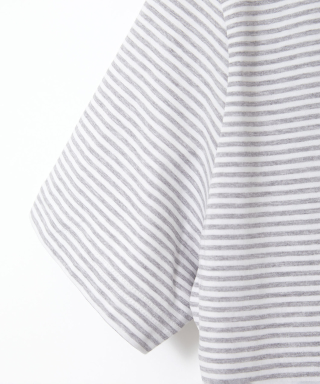 ロゴリング プリント Tシャツ