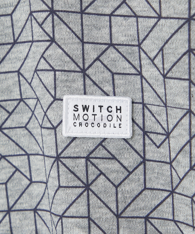 スムース 幾何学 ロゴプリント Tシャツ