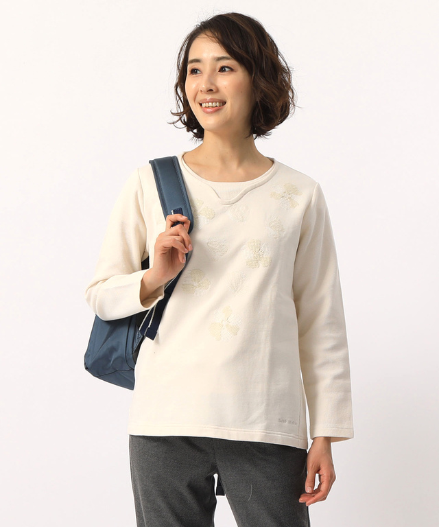 スウィッチモーション 刺繍クルーネックTシャツ