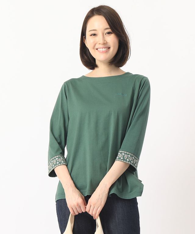 袖口刺繍Tシャツ