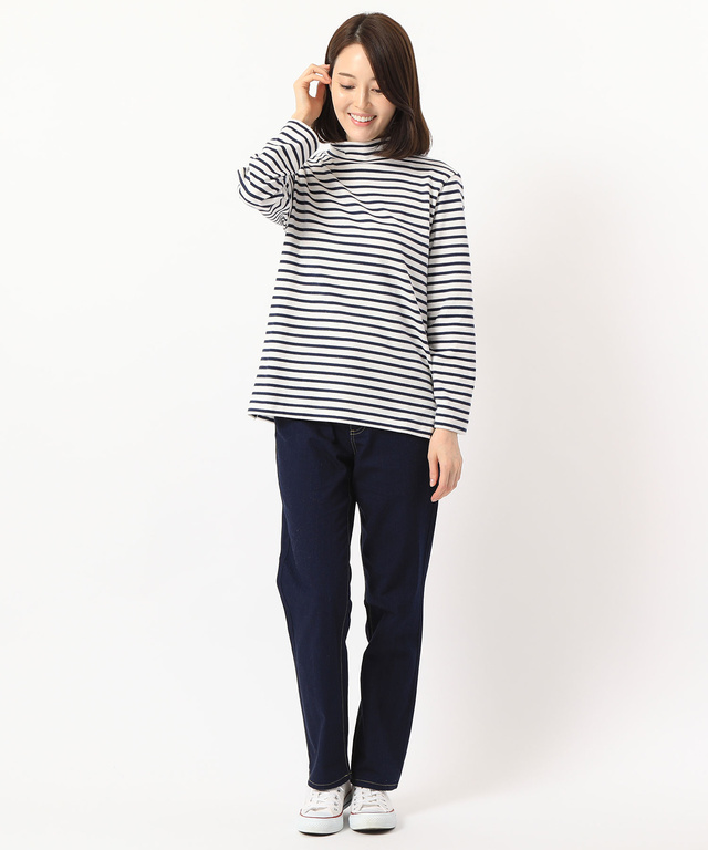 AラインハイネックTシャツ