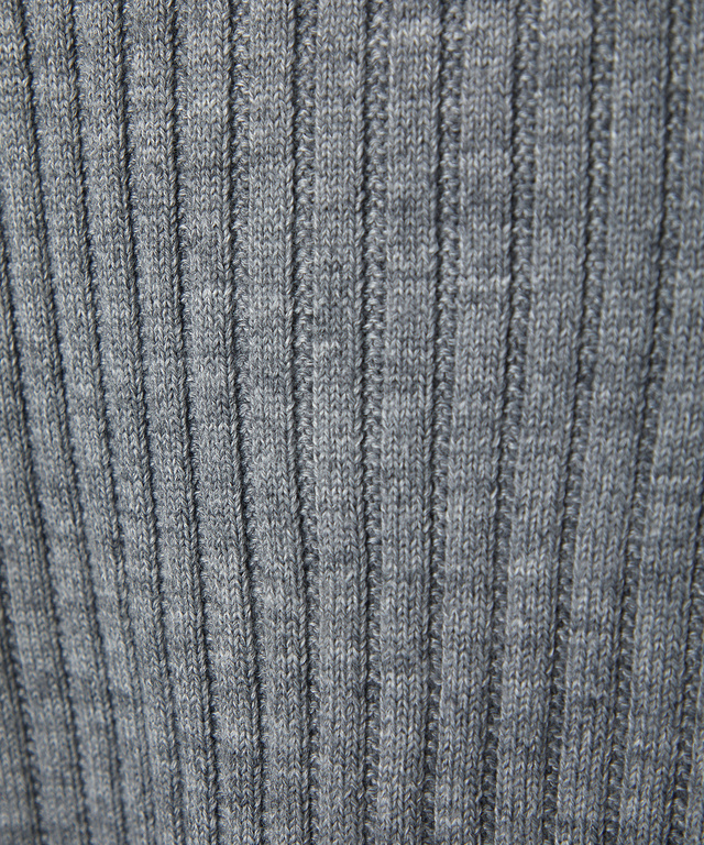 ロゴライン  タートルネック リブ ニット