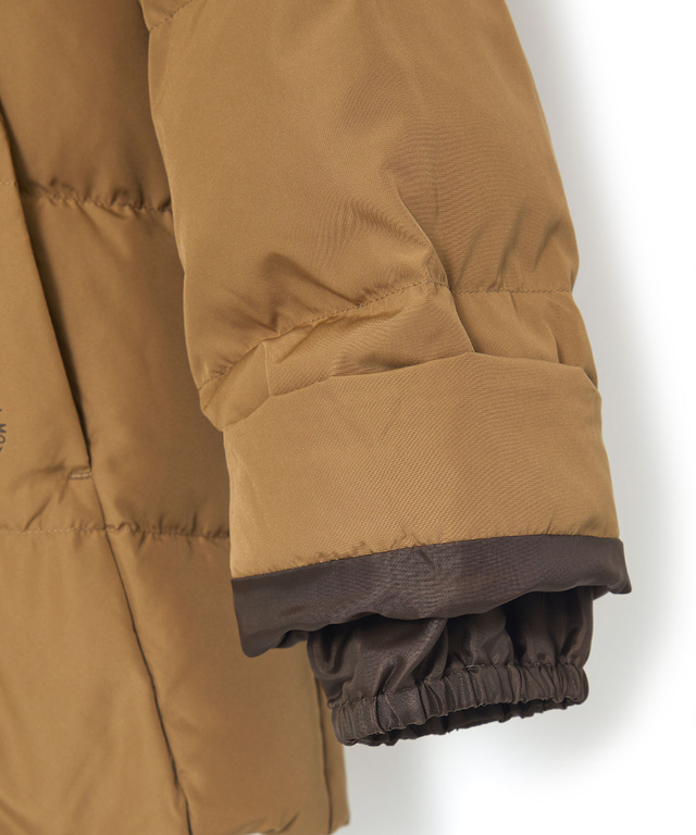 スタンドカラー ダウンジャケット