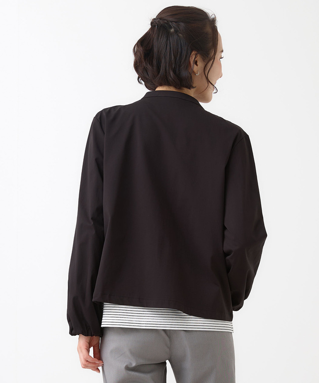 ギャザーデザイン ノーカラー ブルゾン【手洗いOK】