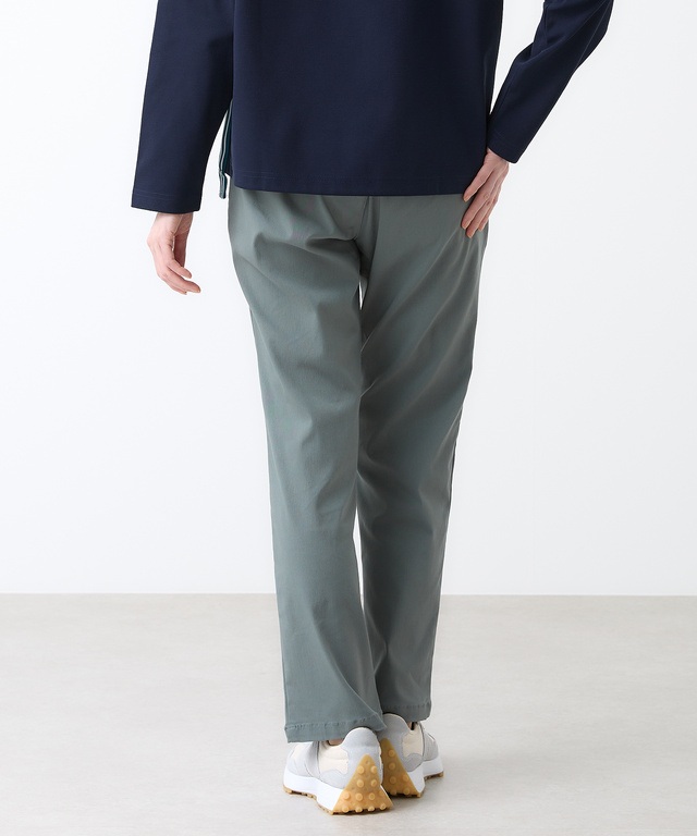 テーパード ストレッチパンツ